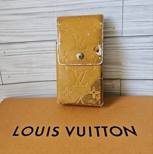Louis Vuitton Vintage Vernis Patent Leather Monogram Belt Pouch in Mango